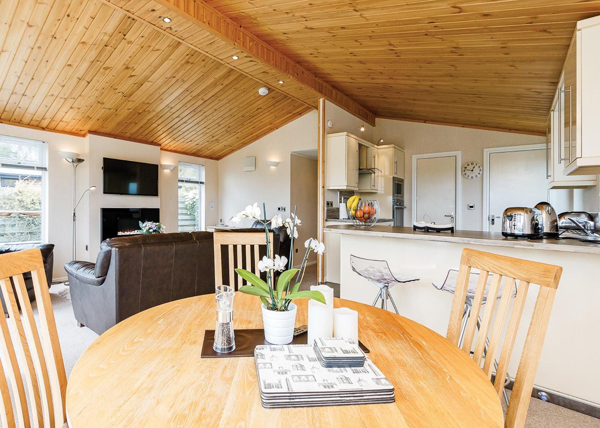Kessock Highland Lodges North Kessock Room photo
