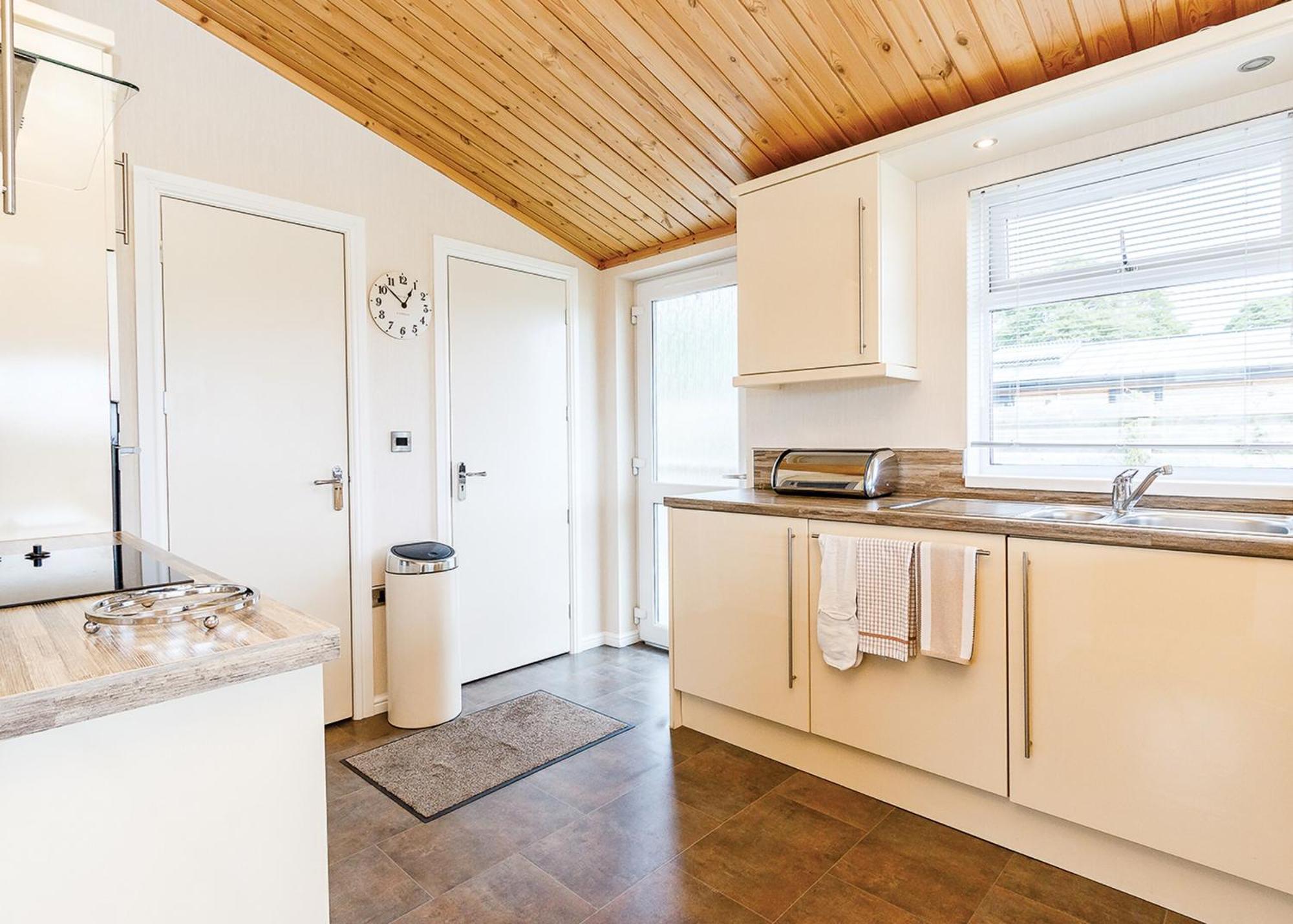 Kessock Highland Lodges North Kessock Room photo