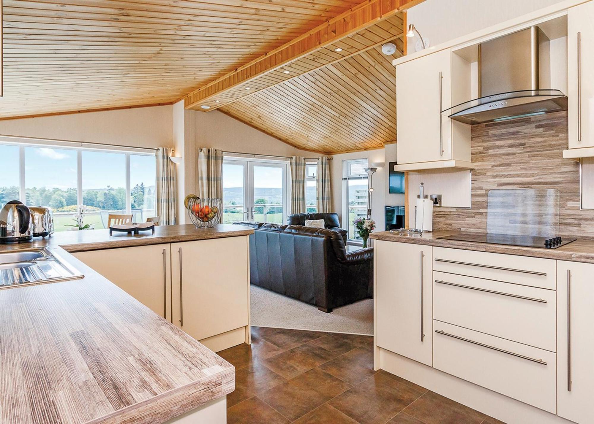 Kessock Highland Lodges North Kessock Room photo